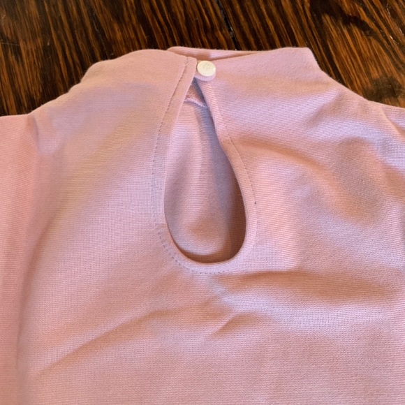 LAD maternity top. - Picture 6 of 8